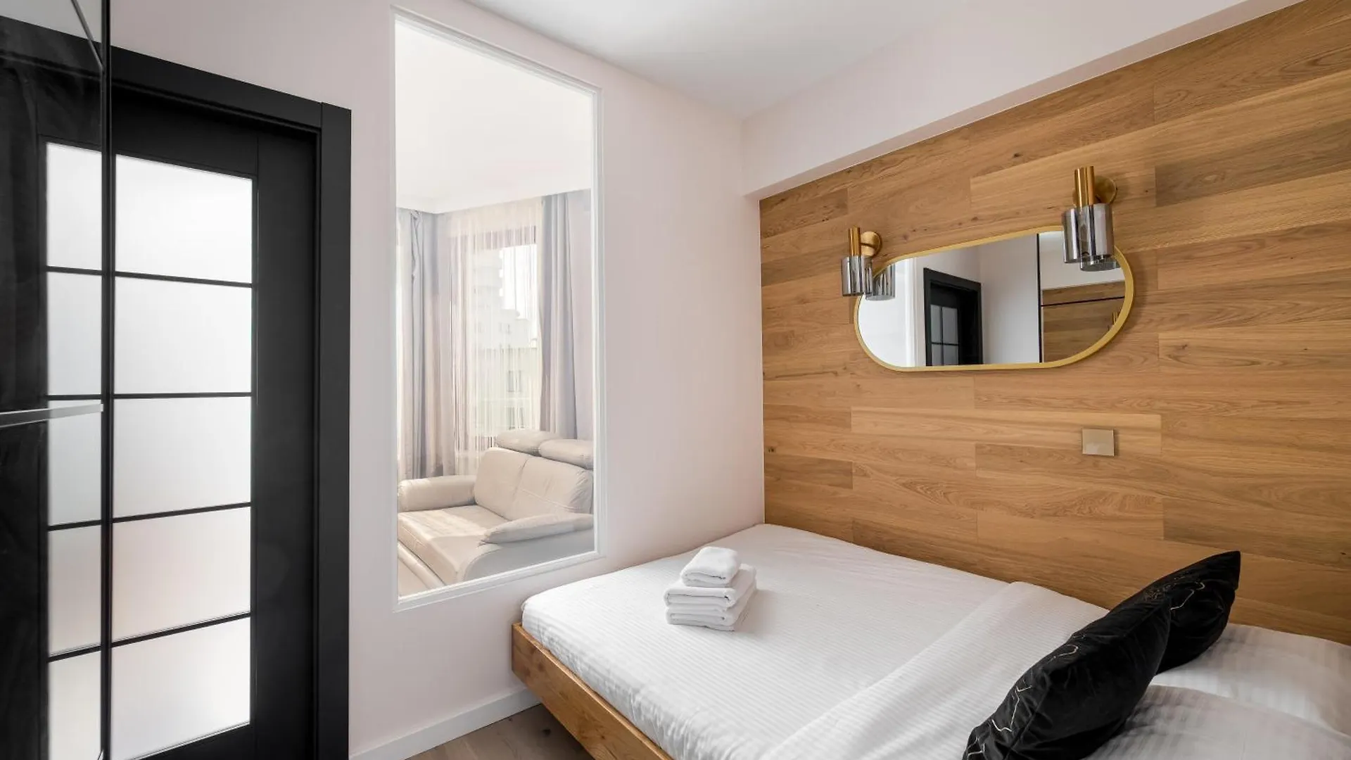 Wola Norblin Deluxe Apartments Varsavia