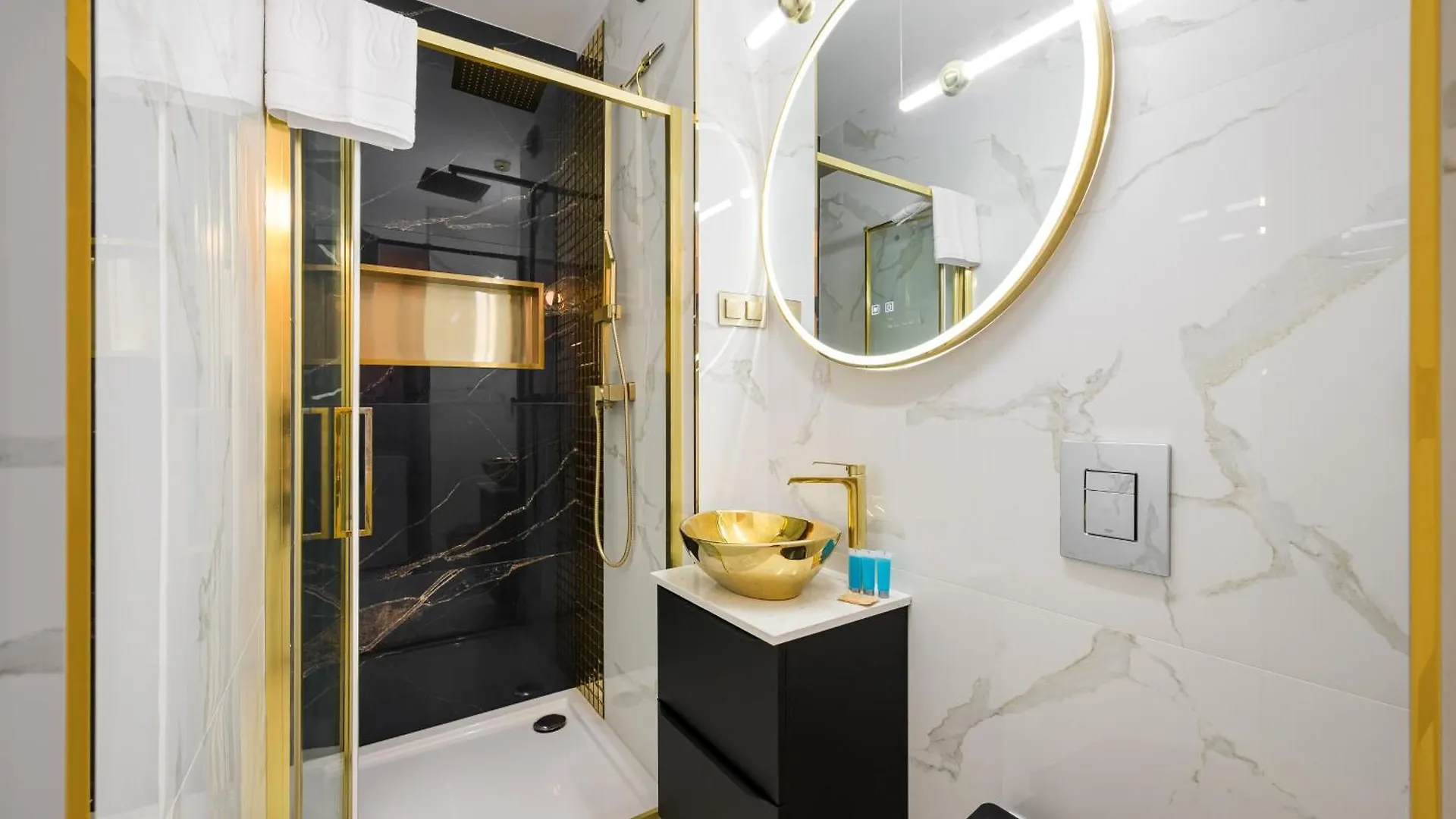 Wola Norblin Deluxe Apartments Varsavia